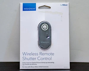 Insignia- Wireless Remote Shutter Control Nikon  - Picture 1 of 2