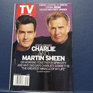 TV Guide 3/2/2002 - Charlie And Martin Sheen - Imagen 1 de 3