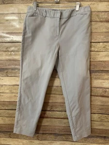 Pantalones clásicos Liz Claiborne Career Emma para mujer gris tiro medio frente plano 8 - Imagen 1 de 5