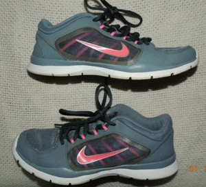 NIKE Flex Trainer 4 Women’s Grey/ Pink Sneakers Shoes 643083-404 Sz 8.5 VGUC! - Picture 1 of 10