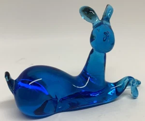 VTG 70's Pilgrim Art Glass Aqua Blue 3 1/8" x 5" Resting Deer Figurine 6.543oz - Picture 1 of 6