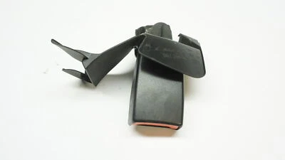 Receptor de hebilla de cinturón de seguridad trasero derecho Audi Allroad 2013-2016 8K0857740AC Foto 1 de 3