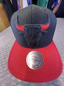 Gorra Chicago Bulls Snap Back para hombre talla única negra roja lana NBA baloncesto - Imagen 1 de 14