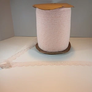 400+ Yards 1.5" Wide Peach Flat Lace Trim Polyester - Picture 1 of 6