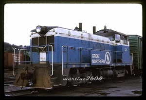 (A) ORIG TRAIN SLIDE-GREAT NORTHERN (GN) 126 ROSTER - Picture 1 of 1