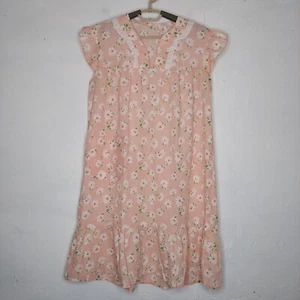 Vintage House Dress Medium Pink Floral Flutter Cap Sleeve Lace Ruffle Prairie - Picture 1 of 4