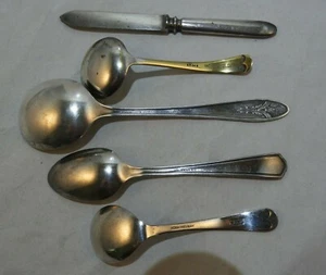 Vintage Lot von 4 verschiedenen versilberten Löffeln; +1 Messer - verschiedene Marken & Stile  - Bild 1 von 10