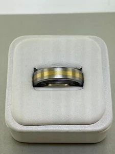 New 18K Gold & Titanium Wedding Band Men's Ring, Durable & Stylish Size 10 - Picture 1 of 4
