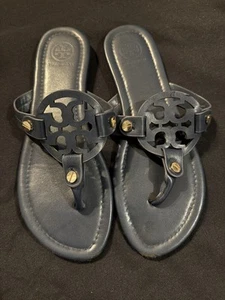 Tory Burch Women's Miller Patent Leather Thong Sandals Size 9 Navy - Picture 1 of 4