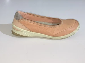 ECCO Ballet Flats Women's 8 Biom Life Peach Leather Slip On Skimmer - Picture 1 of 9