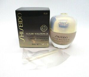 Shiseido Future Solution LX Total Radiance Foundation ~ Natural Light Beige B 20