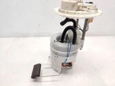 2011-2013 Kia Sorento Fuel Pump Assembly 3.5L - Image 1 of 3