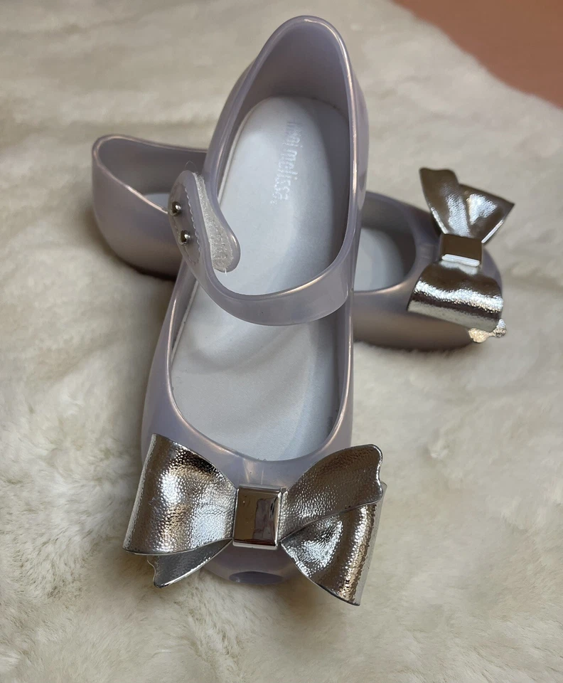 Mini Melissa Mini Ultragirl Celebration BB blanco nacarado 10 niño pequeño  Foto 1 de 4