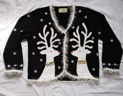 Design Options By Philip & Jane Gordon Reindeer Christmas Sweater Size Medium  - Image 1 of 4