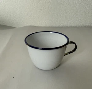 Emaillegeschirr weiß Blech Tasse blauer Rand klein Ker Schweden 7 cm - Bild 1 von 6
