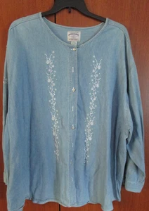 Avenue Jeanshemd blau & weiß Bluse Gr. 30 32 100% Baumwolle Brustumfang 65 Länge 32 in - Bild 1 von 3