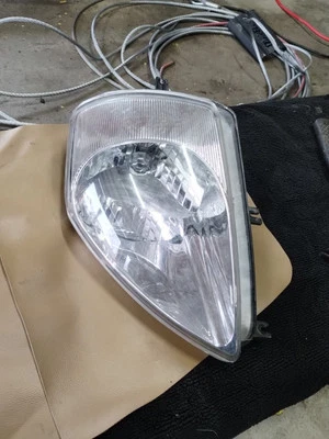Оригинальная | 2000-2002 Mitsubishi Eclipse галогенная фара (правый пассажир) - Изображение 1 из 4