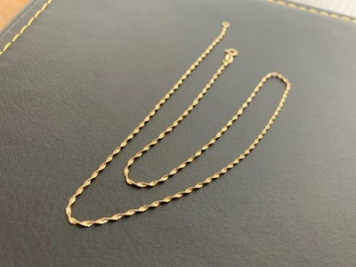 18K Gold Singapore Chain Necklace 15 Inches 1.2mm Wide - Image 1 of 4