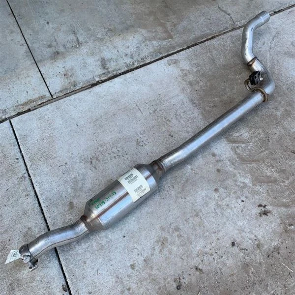 Tubo de escape de cabezal 68298299AC para Wrangler 2123563 2018 Foto 1 de 1