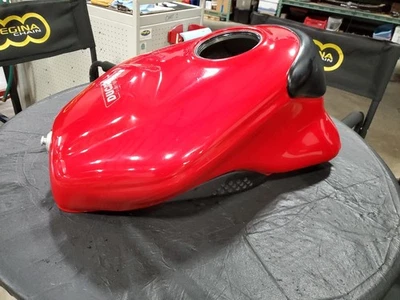 Ducati 900ss 1999 tanque de combustible - buen estado general - solo carcasa Foto 1 de 4