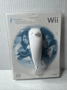 Nuevo SELLADO Auténtico Original Nintendo Wii Mando Nunchuck Controlador OEM - Imagen 1 de 2