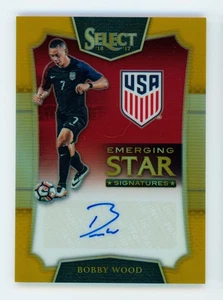 2016-17 Bobby Wood Panini Select Signatures Gold Prizm USMNT Soccer Card 4/10 - Picture 1 of 3