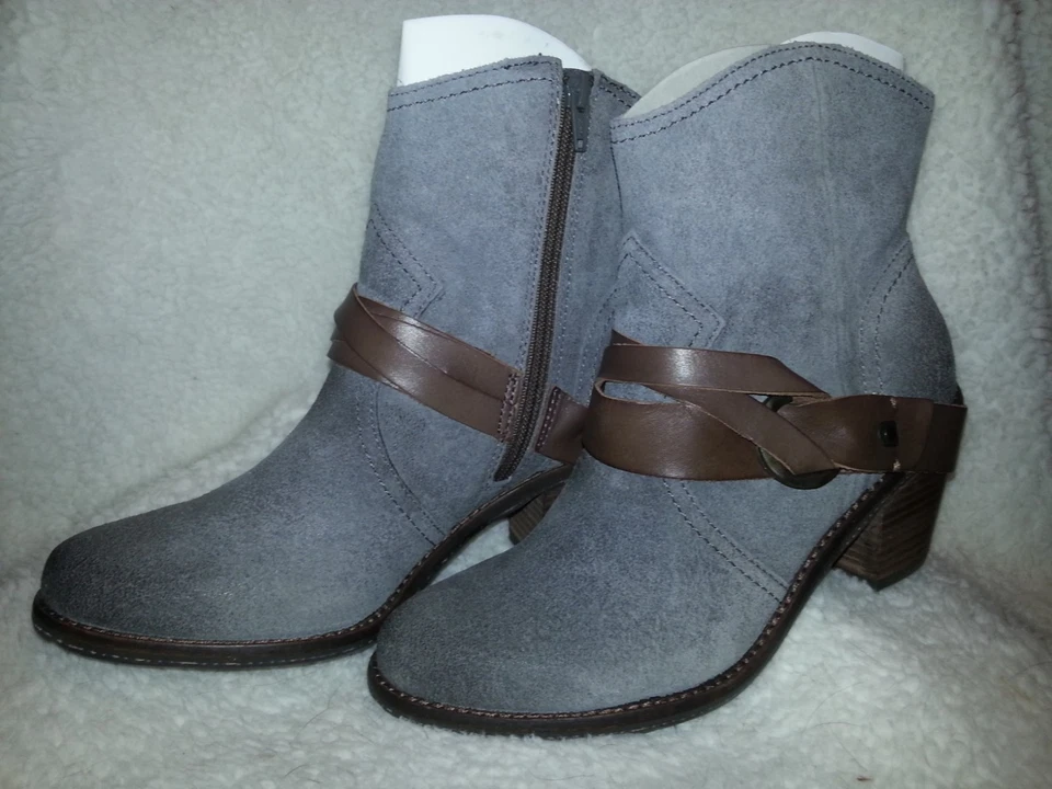 Новый! Женские замшевые полусапоги OTBT Off The Beaten Track Bedford серые размер 6,5  - Изображение 1 из 1