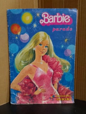 ALBUM FIGURINE BARBIE PARADE EDIZIONE PANINI 1978 COMPLETO -2 - Immagine 1 di 4