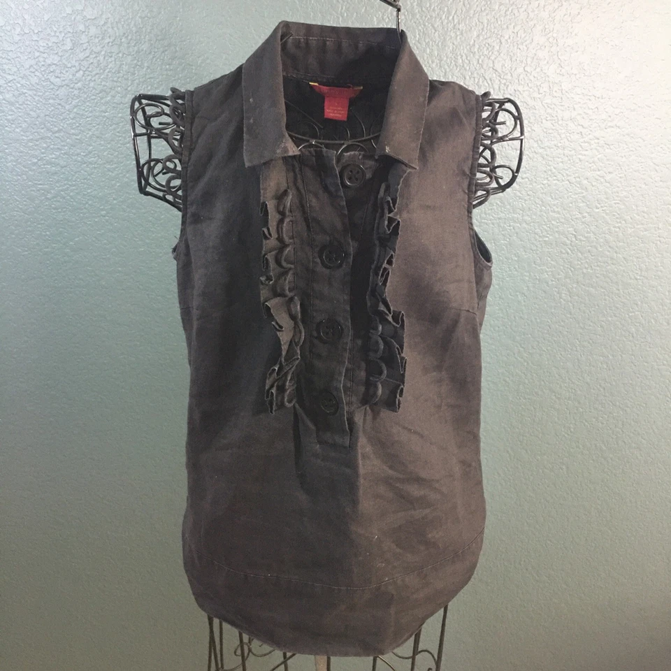 Blusa de moda Sunny Leigh de manga corta para mujer, negra con volantes, talla pequeña Foto 1 de 4