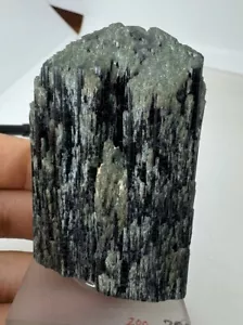 BLUE CAP TOURMALINE CRYSTAL (130gr) Dravite / TURMALIN Kristall Tanzania - Bild 1 von 6