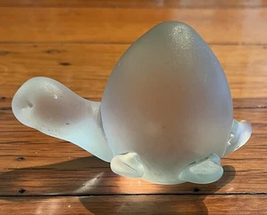 Frosted Glass Tortoise figurine - Picture 1 of 6
