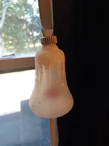 Vintage Shinny Brite weiß Milchglas Glocke Ornament/Weihnachten/Feiertag Dekor - Bild 1 von 5