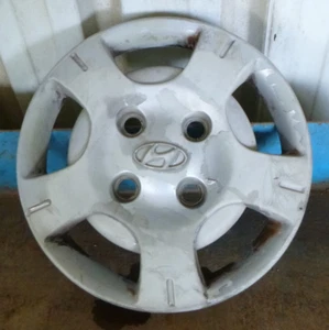 Hyundai Excel X3 7/94-00 Hub Cap (A) - Picture 1 of 2