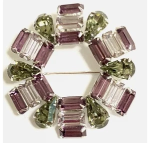 Vintage Unusual Pear shaped & Baguette RHINESTONE BROOCH - Picture 1 of 2