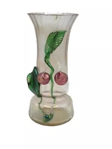 Vaso in vetro Kralik Art Nouveau con ciliegie frutta applicate soffiato 6,5" art vintage - Foto 1 di 9