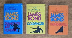 Lot of 3 Ian Fleming's Master Spy James Bond Mass Market Paperbacks 1980s - Picture 1 of 7