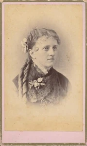 CDV Antique Photo Young Woman Beautiful Hair Flowers Lace Vineland NJ Johnson - Picture 1 of 5