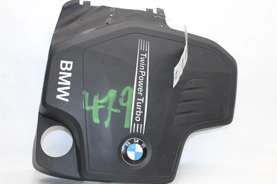 PLASTIC ENGINE COVER BMW 528D 528i 2015 15 1374155 Foto 1 de 4
