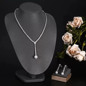 collana e orecchini donna zirconi regalo per il suo regalo compleanno - Foto 1 di 5