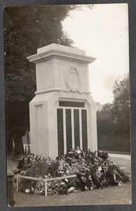 Postcard Dorchester Dorset the War Memorial floral tributes 1921 RP by Smyth - Picture 1 of 2