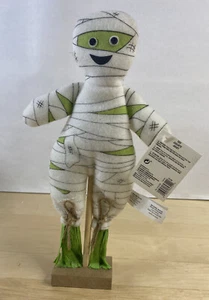 Mini stehende süße Mumie Halloween Ferienhaus Dekoration 12" Neu mit Etikett - Bild 1 von 6