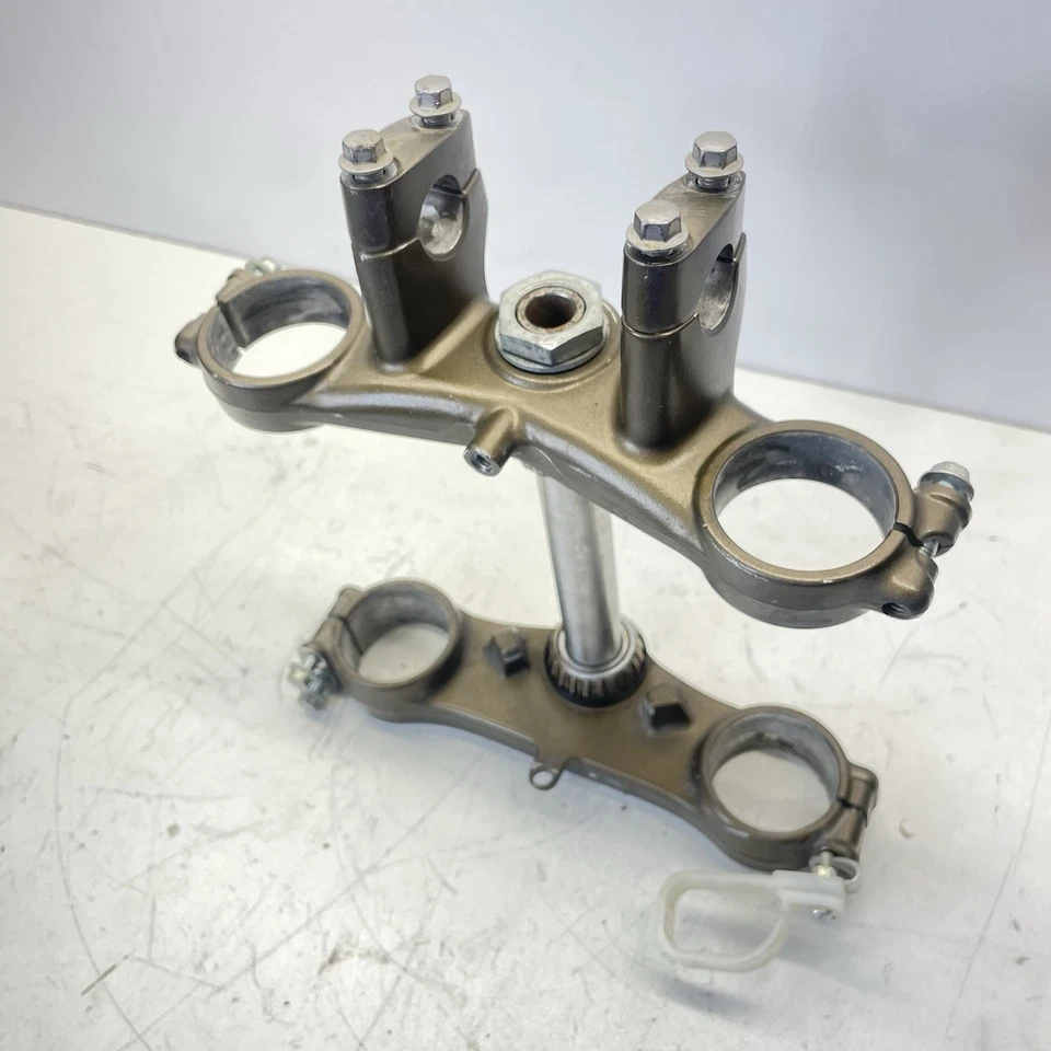 2009 09-13 Kawasaki KX85 KX100 Oem Triple Tree Clamps Steering Stem Head - Image 1 of 4