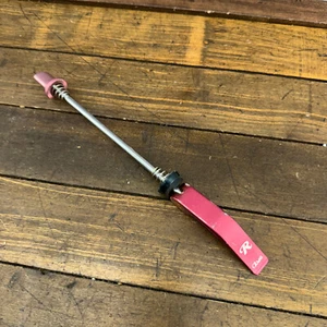 Vintage Rolf Front Skewer 100 mm RED Race QR Quick Release Alloy 90s 00s - Picture 1 of 7