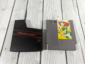 Yoshi - Original NES Nintendo - Game Cartridge & Sleeve - Tested 