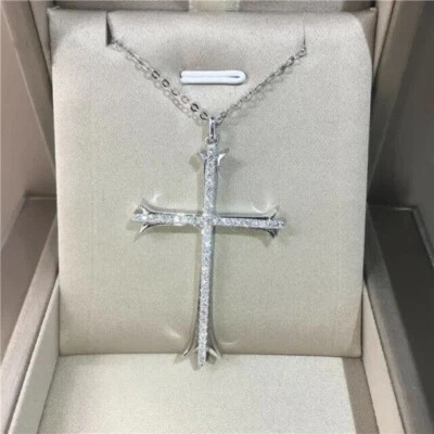 Colgante Cruz Hombre Moissanita Real Corte Redondo 2Ct Chapado en Oro Blanco 14K Plata Foto 1 de 4