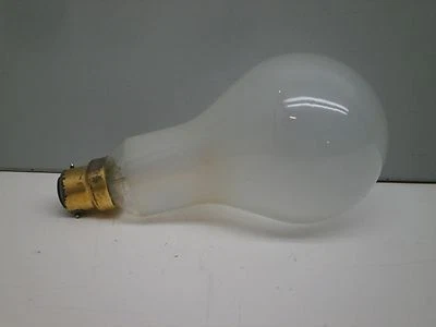 Osram 200W 230/240-Volt Appliance Lamp Light Bulb BA22d Bayonet B22d 230 240V - Image 1 of 4