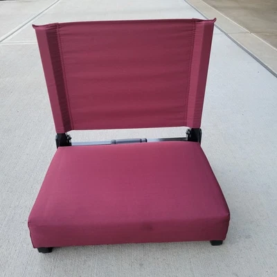 Cómodo asiento de estadio de tribuna cama baño y más allá - silla granate Foto 1 de 4