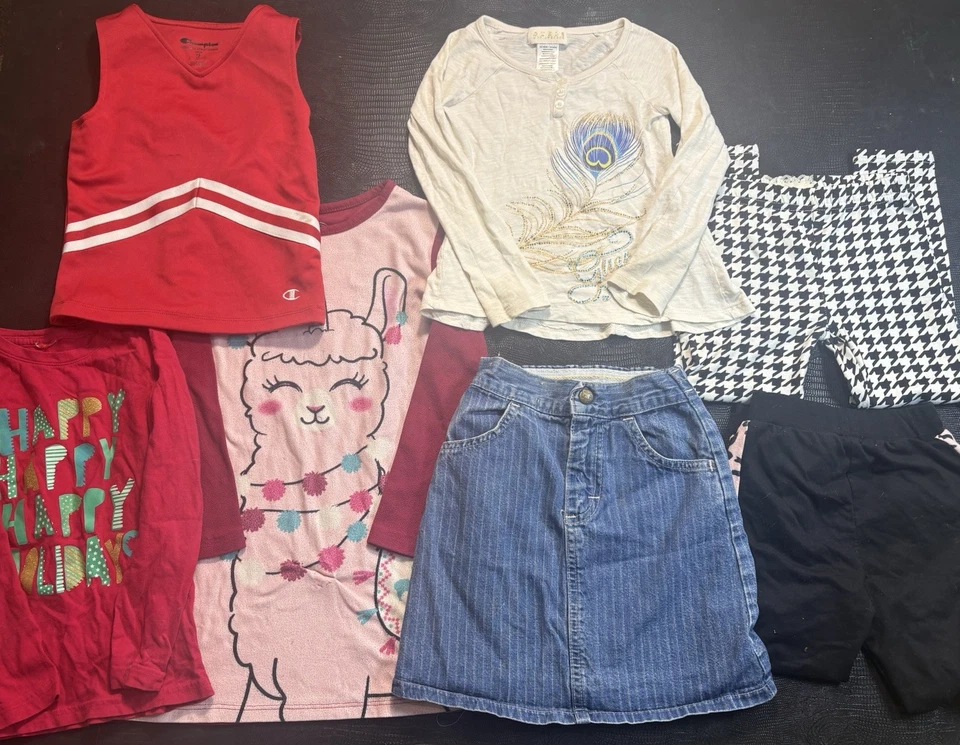 Girls size 4 and 5 Bundle Guess Lei Btween - Image 1 of 4