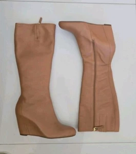 Via Spiga Boots Womens 8.5 M Wedge Caramel Leather Knee-High ALICIA Side Zip - Picture 1 of 8
