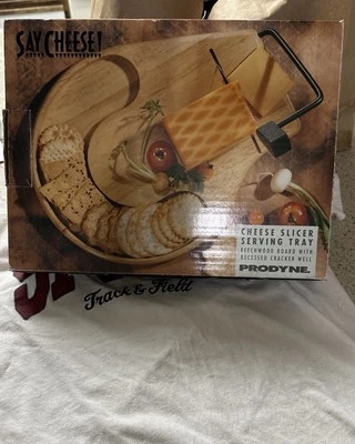 NUEVO Tablero de Queso PRODYNE “Say Cheese” De Colección Años 90 Cortador de Alambre Madera de Haya 1995 Foto 1 de 3